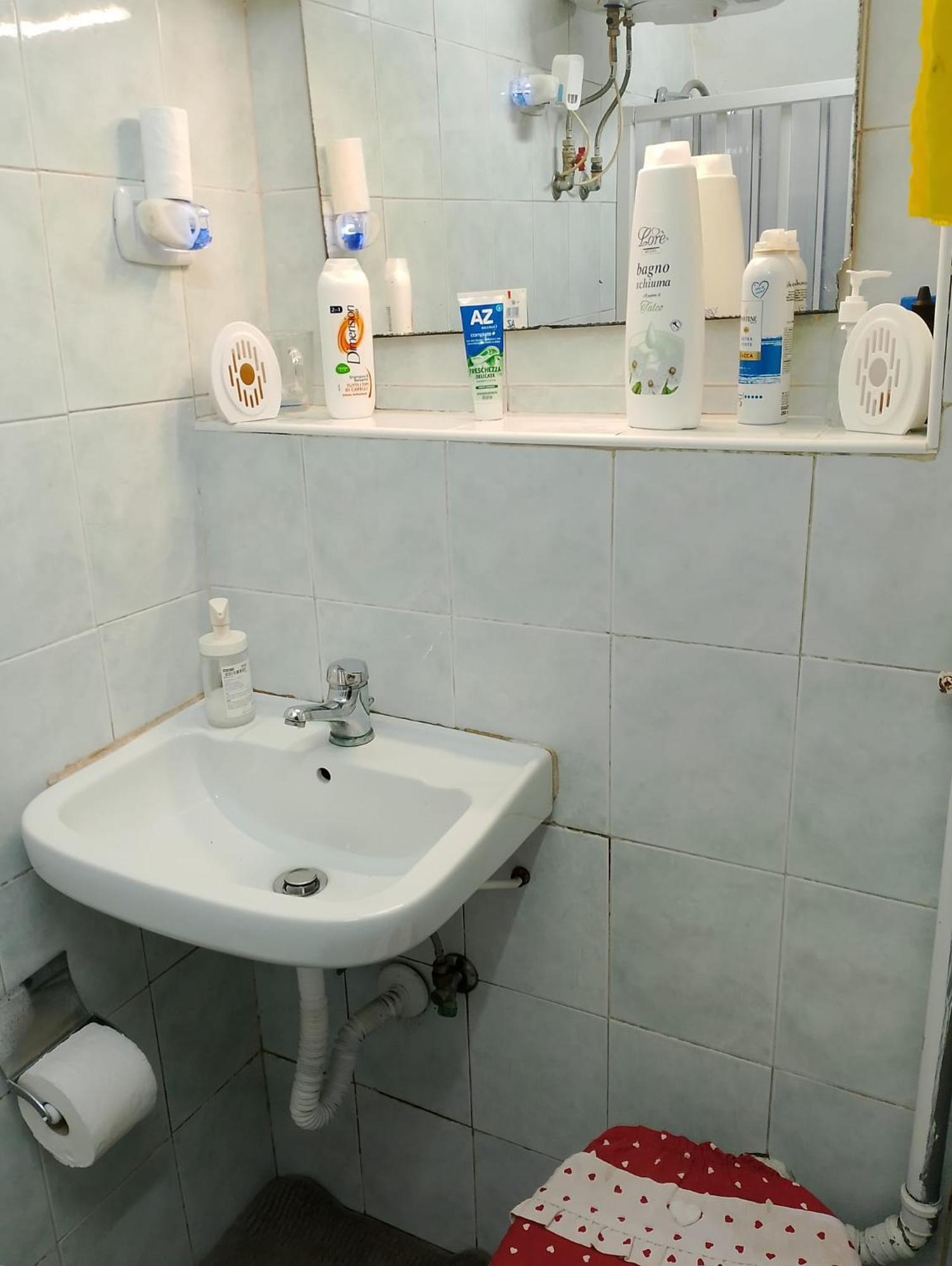 Family Home 那不勒斯 外观 照片